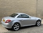 Mercedes-Benz SLK 350 V6 272pk | Automaat | Leder | Airscarf | Stoelverwarming | Elektrische kap | Cruise control | Navigatie | Sportstoelen | Origineel Nederlandse auto met NAP | Volledig onderhouden