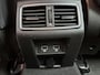 Renault Megane E-Tech 1.6 Plug-In Hybrid 160 Intens | Leder | Camera | Trekhaak afneembaar | Adaptieve cruise | Stoelverwarming | Navigatie | Dodehoekdetectie | Head up | Apple CarPlay / Android Auto | Keyless | LED | DAB | Volledig onderhouden