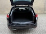 Renault Megane E-Tech 1.6 Plug-In Hybrid 160 Intens | Leder | Camera | Trekhaak afneembaar | Adaptieve cruise | Stoelverwarming | Navigatie | Dodehoekdetectie | Head up | Apple CarPlay / Android Auto | Keyless | LED | DAB | Volledig onderhouden