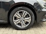 Renault Megane E-Tech 1.6 Plug-In Hybrid 160 Intens | Leder | Camera | Trekhaak afneembaar | Adaptieve cruise | Stoelverwarming | Navigatie | Dodehoekdetectie | Head up | Apple CarPlay / Android Auto | Keyless | LED | DAB | Volledig onderhouden