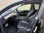 Tesla Model Y 534 PK Performance AWD 75 kWh | 90% SOH | Leder | Panoramadak | 21 inch velgen | Autopilot | Elektrische achterklep | Stoel&stuurverwarming | Camera | Navigatie | Spoiler | LED | DAB | Keyless