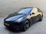 Tesla Model Y 534 PK Performance AWD 75 kWh | 90% SOH | Leder | Panoramadak | 21 inch velgen | Autopilot | Elektrische achterklep | Stoel&stuurverwarming | Camera | Navigatie | Spoiler | LED | DAB | Keyless