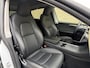Tesla Model Y Long Range AWD 75kWh | 92% SOH | Panorama | Leder | Autopilot | Navigatie | Camera | Memory | DAB | LED | 19 inch velgen | Elektrische achterklep | Stoel&stuurverwarming
