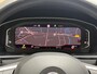 Volkswagen Passat 1.4 TSI 218pk PHEV GTE | Panoramadak | Wegklapbare trekhaak | Matrix-LED | Adaptieve cruise | Dodehoekassistent | Virtueel cockpit | Camera | Stoel&stuurverwarming | 20 inch velgen | Keyless | DAB | Apple CarPlay | Volledig onderhouden
