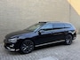 Volkswagen Passat Variant 1.4 TSI 218pk PHEV GTE | Panoramadak | Trekhaak wegklapbaar | Lederen bekleding | Camera | Virtueel cockpit | Stoel&stuurverwarming | Navigatie | Apple CarPlay | Adaptieve cruise | Lane assist | Keyless | LED | DAB | 18 inch velgen | Elektrische achterklep | Volledig onderhouden