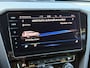 Volkswagen Passat Variant 1.4 TSI 218pk PHEV GTE | Panoramadak | Trekhaak wegklapbaar | Lederen bekleding | Camera | Virtueel cockpit | Stoel&stuurverwarming | Navigatie | Apple CarPlay | Adaptieve cruise | Lane assist | Keyless | LED | DAB | 18 inch velgen | Elektrische achterklep | Volledig onderhouden