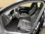 Volvo V60 2.0 T6 Recharge 350pk AWD Long Range | Inscription | Trekhaak wegklapbaar | Lederen bekleding | Camera | Navigatie | Stoelverwarming | Apple CarPlay | Adaptieve cruise | Lane assist | 18 inch velgen | Full-LED | Elektrische achterklep | Dealeronderhouden