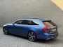 Volvo V90 2.0 D3 R-Design | Panoramadak | Trekhaak elektrisch wegklapbaar | Camera | Pilot assist | Virtueel cockpit | 20 inch velgen | LED | DAB| Apple CarPlay | Navigatie | Head up | Sportstoelen | Dodehoekdetectie | Elektrische achterklep | Volledig onderhouden