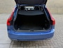 Volvo V90 2.0 D3 R-Design | Panoramadak | Trekhaak elektrisch wegklapbaar | Camera | Pilot assist | Virtueel cockpit | 20 inch velgen | LED | DAB| Apple CarPlay | Navigatie | Head up | Sportstoelen | Dodehoekdetectie | Elektrische achterklep | Volledig onderhouden