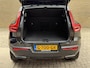 Volvo XC40 1.5 T3 163pk R-Design | Leder/alcantara | Navigatie | Cruise control | Lane assist | Virtueel cockpit | Sportstoelen | Sportstuur | Apple CarPlay | LED | Elektrische achterklep | Parkeersensoren voor&achter | Camera