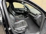 Volvo XC40 1.5 T3 163pk R-Design | Leder/alcantara | Navigatie | Cruise control | Lane assist | Virtueel cockpit | Sportstoelen | Sportstuur | Apple CarPlay | LED | Elektrische achterklep | Parkeersensoren voor&achter | Camera