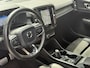 Volvo XC40 1.5 T3 163pk R-Design | Leder/alcantara | Navigatie | Cruise control | Lane assist | Virtueel cockpit | Sportstoelen | Sportstuur | Apple CarPlay | LED | Elektrische achterklep | Parkeersensoren voor&achter | Camera
