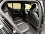 Volvo XC40 1.5 T3 163pk R-Design | Leder/alcantara | Navigatie | Cruise control | Lane assist | Virtueel cockpit | Sportstoelen | Sportstuur | Apple CarPlay | LED | Elektrische achterklep | Parkeersensoren voor&achter | Camera