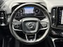 Volvo XC40 1.5 T3 163pk R-Design | Leder/alcantara | Navigatie | Cruise control | Lane assist | Virtueel cockpit | Sportstoelen | Sportstuur | Apple CarPlay | LED | Elektrische achterklep | Parkeersensoren voor&achter | Camera