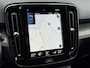 Volvo XC40 1.5 T5 262pk Recharge | Lederen bekleding | Trekhaak wegklapbaar (1800kg trekgewicht) | 19 inch velgen | Camera | Apple CarPlay | Navigatie | Cruise control | Stoelverwarming voor&achter | Stuurverwarming | Full-LED | DAB | Keyless | Dodehoekdetectie | Volledig onderhouden