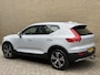 Volvo XC40 1.5 T5 262pk Recharge | Lederen bekleding | Trekhaak wegklapbaar (1800kg trekgewicht) | 19 inch velgen | Camera | Apple CarPlay | Navigatie | Cruise control | Stoelverwarming voor&achter | Stuurverwarming | Full-LED | DAB | Keyless | Dodehoekdetectie | Volledig onderhouden