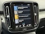 Volvo XC40 1.5 T5 262pk Recharge | Lederen bekleding | Trekhaak wegklapbaar (1800kg trekgewicht) | 19 inch velgen | Camera | Apple CarPlay | Navigatie | Cruise control | Stoelverwarming voor&achter | Stuurverwarming | Full-LED | DAB | Keyless | Dodehoekdetectie | Volledig onderhouden