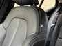 Volvo XC40 1.5 T5 262pk Recharge | Lederen bekleding | Trekhaak wegklapbaar (1800kg trekgewicht) | 19 inch velgen | Camera | Apple CarPlay | Navigatie | Cruise control | Stoelverwarming voor&achter | Stuurverwarming | Full-LED | DAB | Keyless | Dodehoekdetectie | Volledig onderhouden