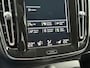 Volvo XC40 1.5 T5 262pk Recharge | Lederen bekleding | Trekhaak wegklapbaar (1800kg trekgewicht) | 19 inch velgen | Camera | Apple CarPlay | Navigatie | Cruise control | Stoelverwarming voor&achter | Stuurverwarming | Full-LED | DAB | Keyless | Dodehoekdetectie | Volledig onderhouden