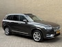 Volvo XC90 2.0 T8 390pk Recharge AWD Inscription | Trekhaak wegklapbaar | Panoramadak | 7-persoons | 360 camera | Adaptieve cruise | Pilot assist | Leder | Memory | Navigatie | Apple CarPlay | Harman&kardon | Elektrische achterklep | Full-LED | DAB | Keyless | Stoel&stuurverwarming | Dealeronderhouden