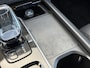 Volvo XC90 2.0 T8 390pk Recharge AWD Inscription | Trekhaak wegklapbaar | Panoramadak | 7-persoons | 360 camera | Adaptieve cruise | Pilot assist | Leder | Memory | Navigatie | Apple CarPlay | Harman&kardon | Elektrische achterklep | Full-LED | DAB | Keyless | Stoel&stuurverwarming | Dealeronderhouden