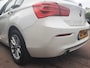 BMW 1-Serie 118i 1.5 136pk Airco Cruise-control Navigatie Bluetooth