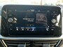 Volkswagen T-Roc 1.5 TSi 150pk Airco - Adap. Cruise-control - Dig. dashboard- Bluetooth - Stuur- en Stoelverwarming - Android - Apple Carplay