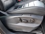 Volkswagen Tiguan 1.5 TSi 150pk R-LINE BTW-AUTO IQ-LIGHT Elek.-Trekhaak Panoramadak Navigatie Leer Adap.cruise-control