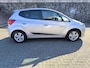Hyundai ix20 1.4i Go! Camera, 1300kg Trekhaak, Navigatie, Airco, prive glas achter, bluetooth audio.
