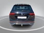 Volkswagen Tiguan 1.4TSIeHybrid/150PK R-Line Business+ · Panoramadak · Leder · Trekhaak · Camera · Apple/Android Car Play · Stoelverwarming · Dodehoeksensoren ·