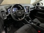 Volvo XC40 1.5 T2 Momentum Core Automaat / Navigatie / Climate control / Cruise control