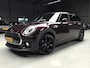 MINI Clubman 1.5 Cooper Chili Serious Business I New Apk + Banden + Beurt I Goed Onderh I Navi I Leder I Camera I 136 PK I 18inch.