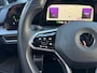 Volkswagen Golf 1.5 eTSI R-Line In/Exterieur | IQ Drive | Full LED | Sportstoelen | Camera | CarPlay | Adaptive Cruise | Climate | Navigatie
