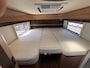 LMC H737 |CAMPER|150PK|Automaat|EURO6|cruise|airco|achteruitrijcamera|navi|2 bedden|4 zitplaatsen|koelkast|keukenblok|toilet|