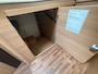 LMC H737 |CAMPER|150PK|Automaat|EURO6|cruise|airco|achteruitrijcamera|navi|2 bedden|4 zitplaatsen|koelkast|keukenblok|toilet|