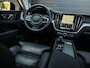 Volvo XC60 2.0 T8 Plug-in hybrid AWD Ultra Black Edition | Panoramadak | Harman/Kardon | Pilot Assist | HUD | 360 Camera | Memory Seats | Trekhaak | Stuurverwarming | Stoelverwarming V+A |