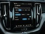 Volvo XC60 2.0 T8 Plug-in hybrid AWD Ultra Black Edition | Panoramadak | Harman/Kardon | Pilot Assist | HUD | 360 Camera | Memory Seats | Trekhaak | Stuurverwarming | Stoelverwarming V+A |