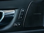 Volvo XC60 2.0 T8 Plug-in hybrid AWD Ultra Black Edition | Panoramadak | Harman/Kardon | Pilot Assist | HUD | 360 Camera | Memory Seats | Trekhaak | Stuurverwarming | Stoelverwarming V+A |