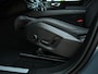 Volvo XC60 2.0 T8 Plug-in hybrid AWD Ultra Black Edition | Panoramadak | Harman/Kardon | Pilot Assist | HUD | 360 Camera | Memory Seats | Trekhaak | Stuurverwarming | Stoelverwarming V+A |