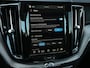 Volvo XC60 2.0 T8 Plug-in hybrid AWD Ultra Black Edition | Panoramadak | Harman/Kardon | Pilot Assist | HUD | 360 Camera | Memory Seats | Trekhaak | Stuurverwarming | Stoelverwarming V+A |