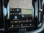 Volvo XC60 2.0 T8 Plug-in hybrid AWD Ultra Black Edition | Panoramadak | Harman/Kardon | Pilot Assist | HUD | 360 Camera | Memory Seats | Trekhaak | Stuurverwarming | Stoelverwarming V+A |