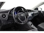 Toyota Auris Touring Sports 1.8 Hybrid Lease Pro | Panoramadak | Navigatie | Stoelverwarming | Parkeersensoren voor/achter | LED | Keyless | Cruise Control | Clima | Camera | 16 inch | Rijstrooksensor | Bluetooth