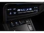 Toyota Auris Touring Sports 1.8 Hybrid Lease Pro | Panoramadak | Navigatie | Stoelverwarming | Parkeersensoren voor/achter | LED | Keyless | Cruise Control | Clima | Camera | 16 inch | Rijstrooksensor | Bluetooth