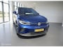 Volkswagen ID.4 Tech 77kWh 204pk | Warmtepomp | 360° Cam | Trekhaak | SOH 91% | NAP | Incl. BTW