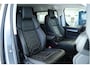 Peugeot e-Expert STX Special Edition Dubbele Cabine L3- electric 75 KWh | City pakket | Comfort Pakket | Driezitsbank achter zonder ISOFIX met twee neerklapbare armsteunen