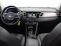Kia Niro Hybrid 1.6 GDi DynamicLine | Trekhaak | Navigatiesysteem | Parkeercamera | Stoelverwarming | Cruise Control |