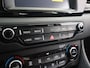 Kia Niro Hybrid 1.6 GDi DynamicLine | Trekhaak | Navigatiesysteem | Parkeercamera | Stoelverwarming | Cruise Control |