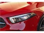 Mercedes-Benz A-klasse 180 Business Solution AMG Navi Carplay LED adaptief Camera