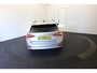 Skoda Octavia 1.0 e-TSI Sportline Virtual Schaalstoelen CarPlay Stoel/stuur verw