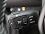Peugeot e-208 EV Allure Pack 50 kWh SoH 93,6% | 3 Fase! | LED | Adaptief Cruise Control | Camera!